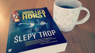„Pozorny strzał”. „Ślepy trop”  Jørn Lier Horst
